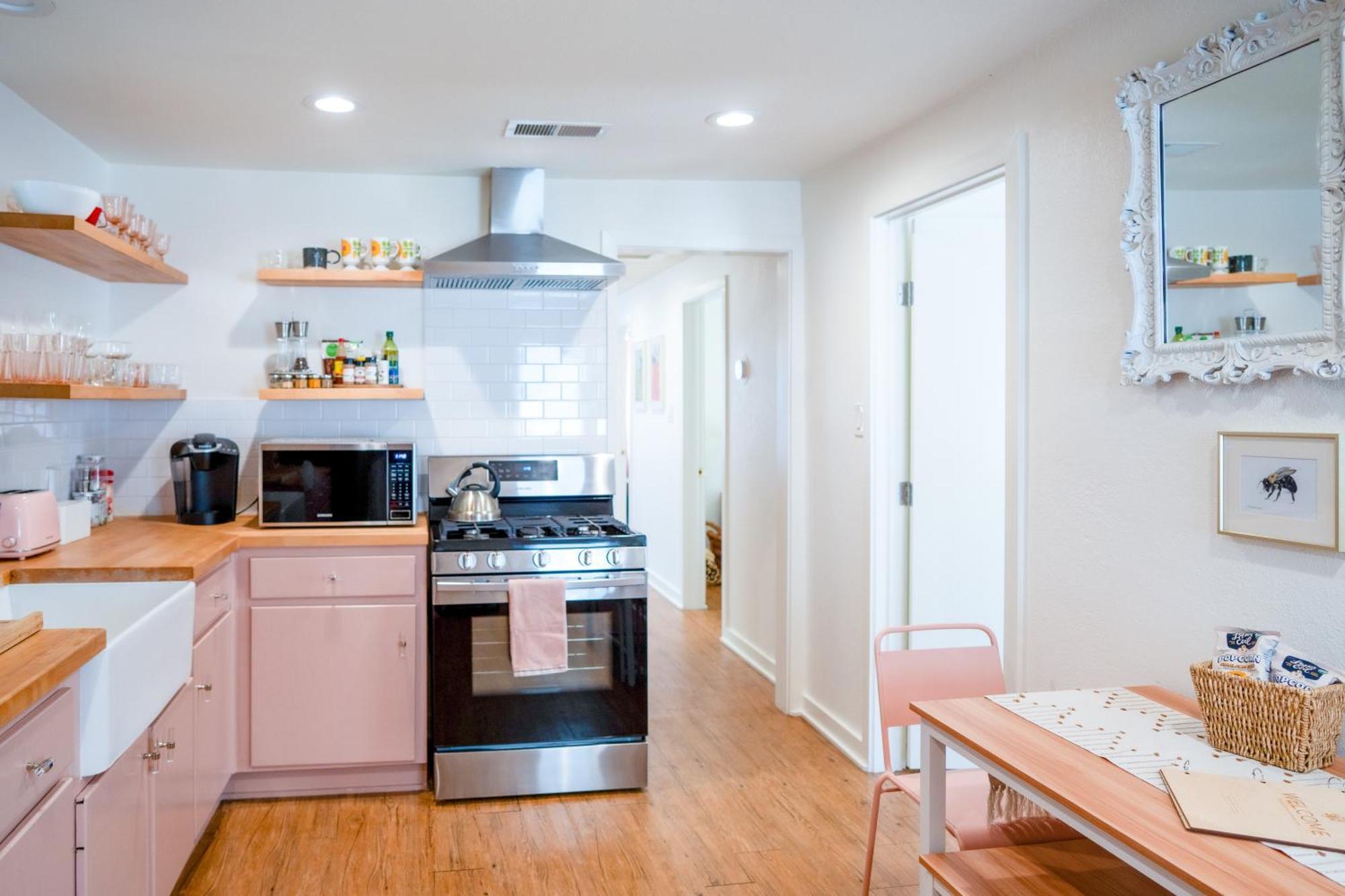 Stylish, Artsy Bungalow Central Eastside Austin Exteriér fotografie